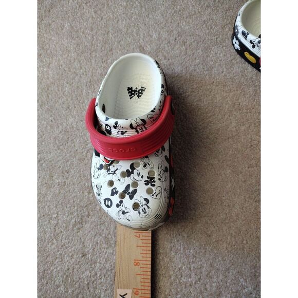 CROCS Shoes Size 9 Toddler Crocs Mickey Mouse Minnie Mouse Off